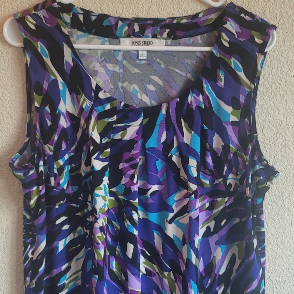 Jones Studio multi colored blouse